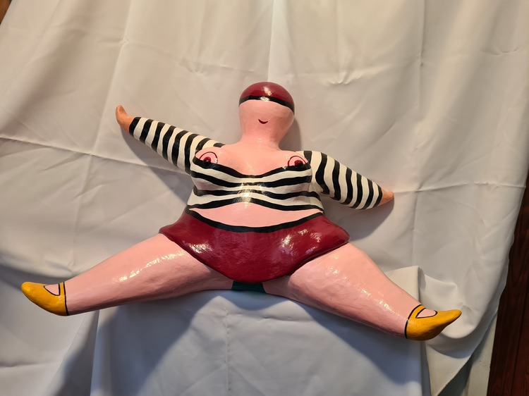 Dikke dame, papier marche
